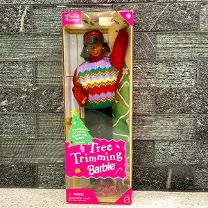 MATTEL VINTAGE 1998 NIB TREE TRIMMING BARBIE BEAUTIFUL AFRICAN AMERICAN & TREE